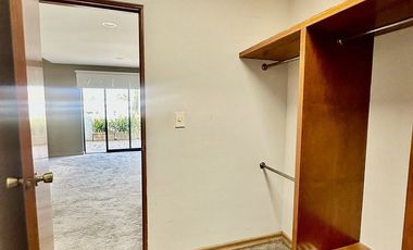 RENTA HERMOSA CASA EN CONDOMINIO EN COLONIA  GRANJAS NAVIDAD