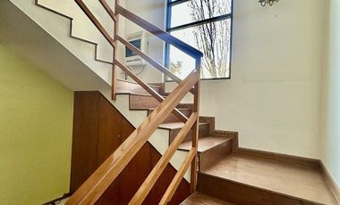 RENTA HERMOSA CASA EN CONDOMINIO EN COLONIA  GRANJAS NAVIDAD