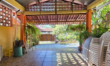 CASA CAMPESTRE, 5 RECÁMARAS, 3 BAÑOS, COCHERA PARA 4 AUTOS