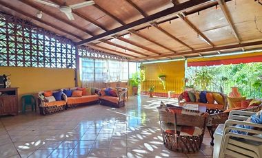 CASA CAMPESTRE, 5 RECÁMARAS, 3 BAÑOS, COCHERA PARA 4 AUTOS