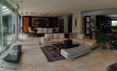 CASA EN CONDOMINIO DE LUJO A LA RENTA  (V)