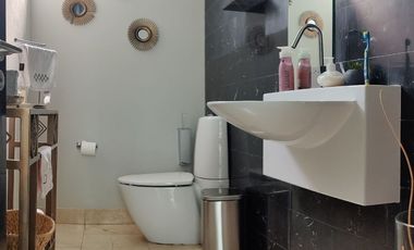 CASA EN CONDOMINIO DE LUJO A LA RENTA  (V)