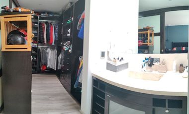 CASA EN CONDOMINIO DE LUJO A LA RENTA  (V)