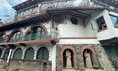 Terreno en Venta, Magdalena Contreras, con 4 Casas