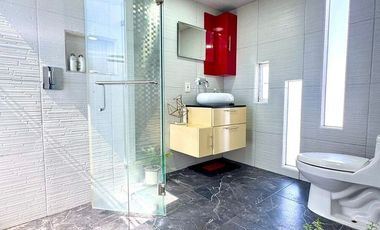 Casa en Venta, Lomas de Valle Dorado, 3 Recamaras