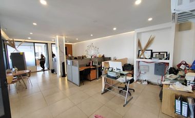 Oficina en Venta, Satélite, 109 m2