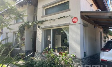 Casa Venta Valeria del Mar 4 ambientes gas natural