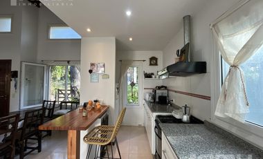 Casa Venta Valeria del Mar 4 ambientes gas natural