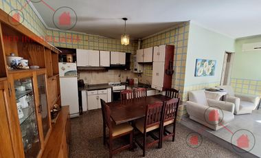 CASA EN VENTA ZONA CENTRO