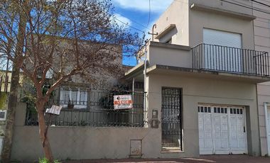 CASA EN VENTA ZONA CENTRO