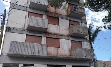 Excelente departamento 2 ambientes con doble balcón terraza!!