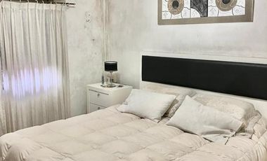 DEPOSITO CON DEPARTAMENTO EN PLANTA ALTA