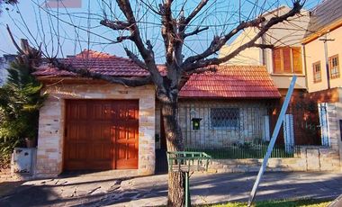 casa 3 Ambientes Lote Propio 210 M2 Aprox