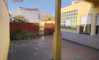 casa 3 Ambientes Lote Propio 210 M2 Aprox