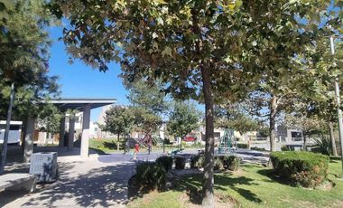 CASA EN RENTA CONDOMINIO ALAMO