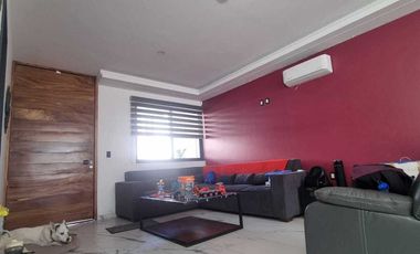 CASA EN RENTA CONDOMINIO ALAMO