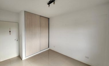 DEPARTAMANTO 2 AMB. AMPLIOS VILLA LUZURIAGA