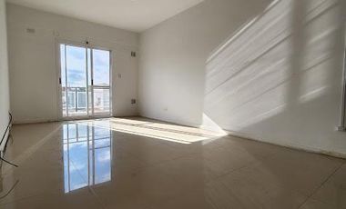 DEPARTAMANTO 2 AMB. AMPLIOS VILLA LUZURIAGA