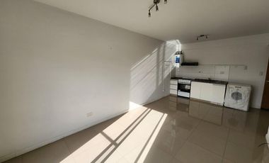 DEPARTAMANTO 2 AMB. AMPLIOS VILLA LUZURIAGA