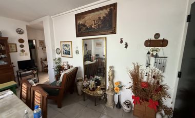 Departamento en venta con patio y lavadero en Sarandi