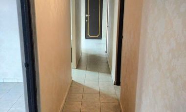 SE RENTA AMPLIO Y COMODO DEPARTAMENTO