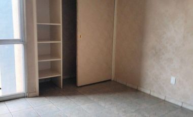 SE RENTA AMPLIO Y COMODO DEPARTAMENTO