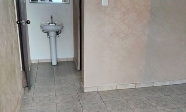 SE RENTA AMPLIO Y COMODO DEPARTAMENTO