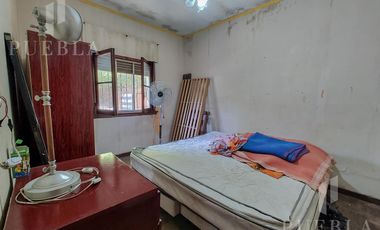 VENTA DE DOS CASAS EN EL MISMO TERRENO!! JOSE MARMOL KING AL 800