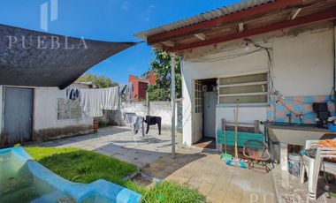 VENTA DE DOS CASAS EN EL MISMO TERRENO!! JOSE MARMOL KING AL 800