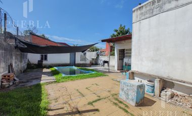 VENTA DE DOS CASAS EN EL MISMO TERRENO!! JOSE MARMOL KING AL 800