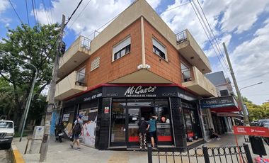 TERRENO DE 161M2 EN ESQUINA APTO EDIFICIO EN VENTA. FLORIDA