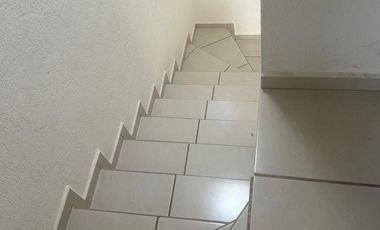 BONITA CASA EN COTO ALBANO