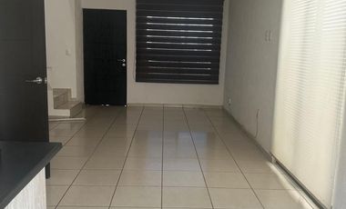 BONITA CASA EN COTO ALBANO