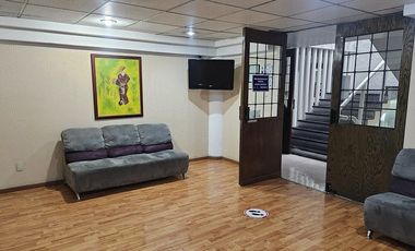 VENTA DE OFICINAS/ CONSULTORIOS EN ZONA DE SATELITE