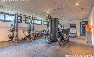 Departamento de 4 amb   dependencia en venta en ARMONY