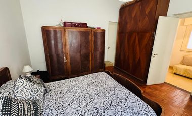 Avellaneda Casa con garage y gran terraza