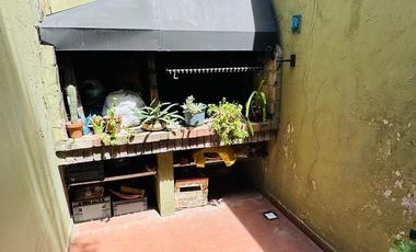 Avellaneda Casa con garage y gran terraza