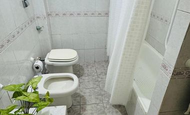 Avellaneda Casa con garage y gran terraza