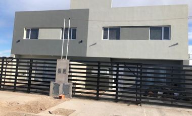 Duplex 2 dormitorios en Barrio Altos de Alberdi - Plottier