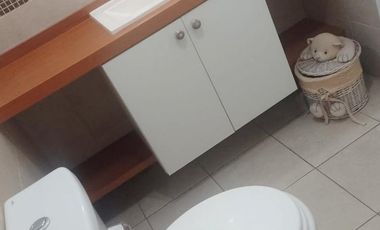 Exc. Dúplex en 2 Plantas con Fondo y Cochera Para 2 Autos