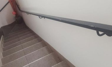 Exc. Dúplex en 2 Plantas con Fondo y Cochera Para 2 Autos