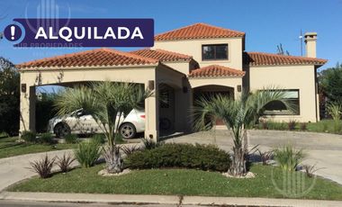 Casa en Barrio La Horqueta de Echeverría, Canning