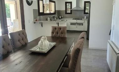 Casa en Barrio La Horqueta de Echeverría, Canning