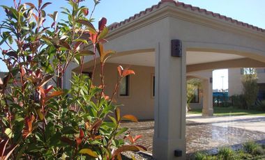 Casa en Barrio La Horqueta de Echeverría, Canning