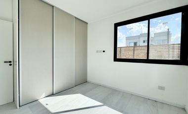Casa en venta barrio Lagos de Canning