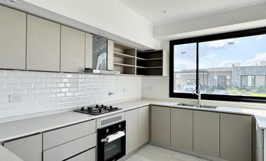 Casa en venta barrio Lagos de Canning