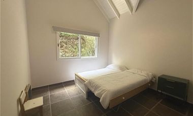 Casa en  venta en Barrio Privado El Aromo 4 ambientes con Pileta - APTO CRÉDITO