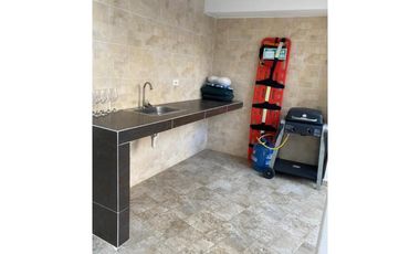 LOCAL EN VENTA GIRARDOT CUNDINAMARCA