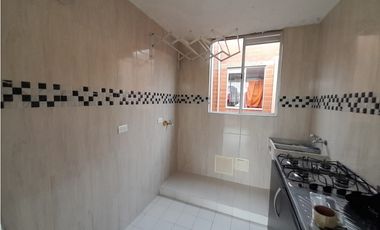 APARTAMENTO EN ARRIENDO CONJUNTO BRISAS DE ABRIL. RICAURTE CMARCA