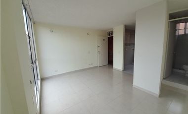 APARTAMENTO EN ARRIENDO CONJUNTO BRISAS DE ABRIL. RICAURTE CMARCA